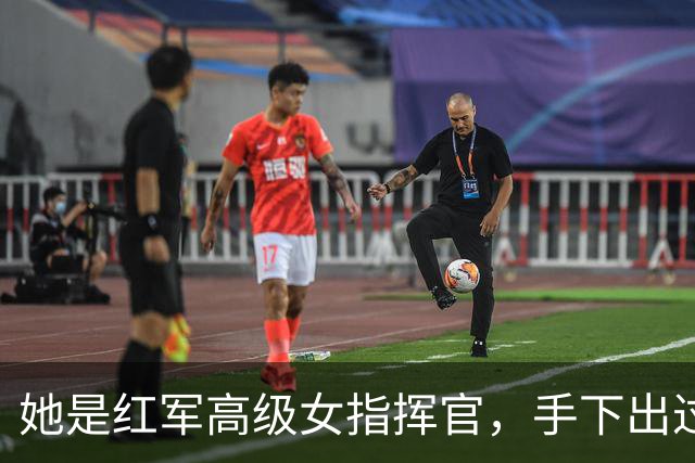 她是红军高级女指挥官，手下出过10名开国上将，为何她本人未获衔？